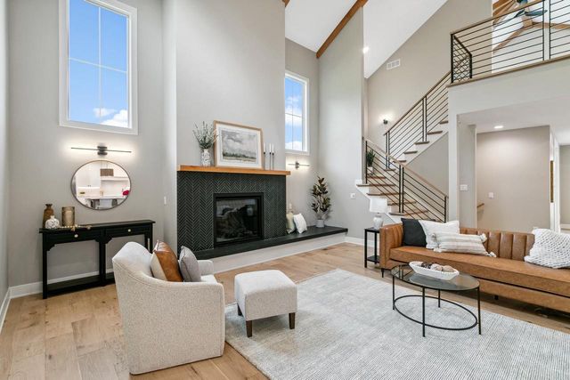 5928 Burning Prairie Drive, Waunakee, WI 53597