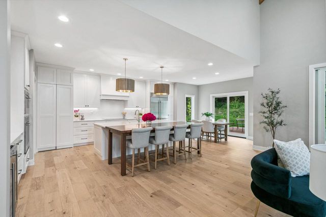 5928 Burning Prairie Drive, Waunakee, WI 53597