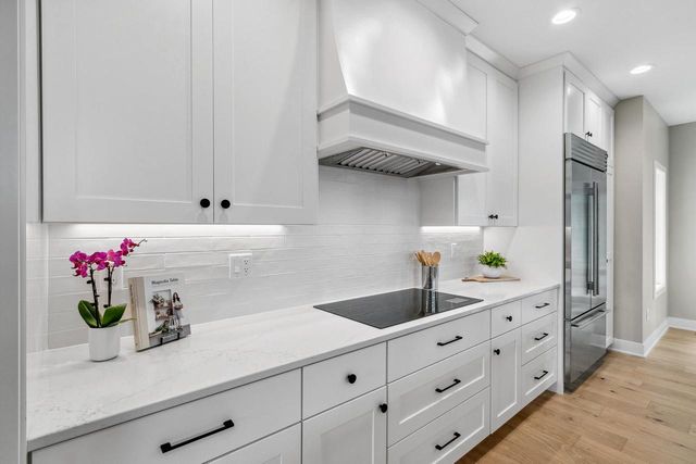 5928 Burning Prairie Drive, Waunakee, WI 53597