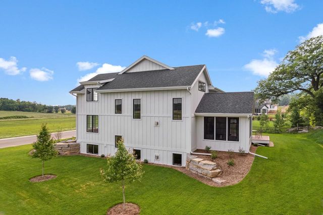 5928 Burning Prairie Drive, Waunakee, WI 53597