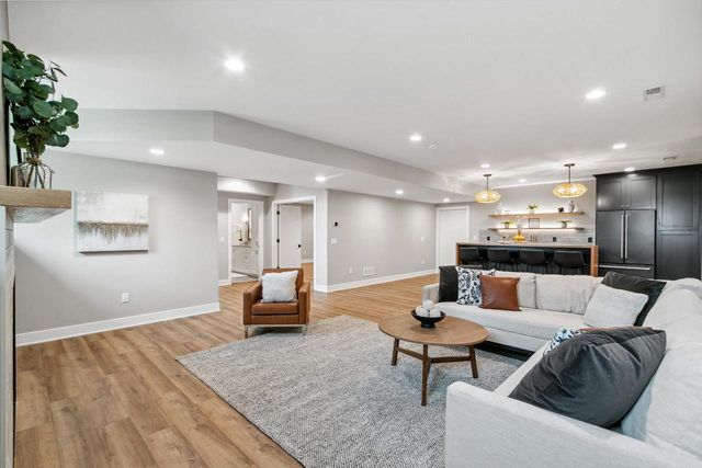 5928 Burning Prairie Drive, Waunakee, WI 53597