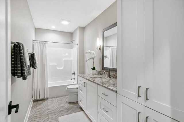 5928 Burning Prairie Drive, Waunakee, WI 53597