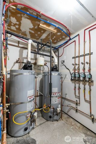 2414 Hoyt Avenue, Everett, WA 98201