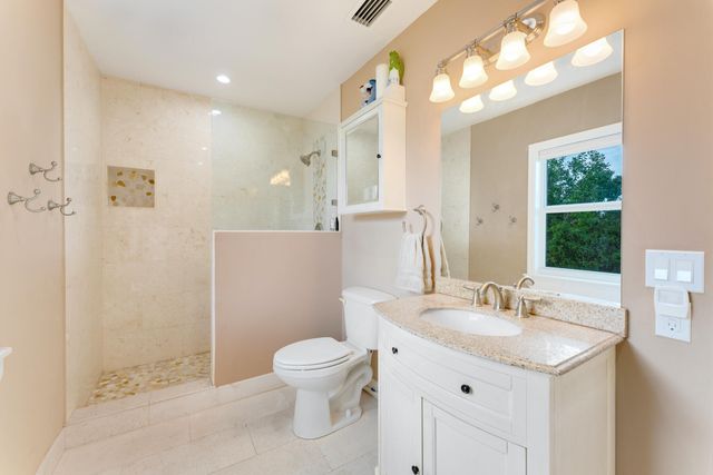 110 Dove Creek Drive, Key Largo, FL 33070