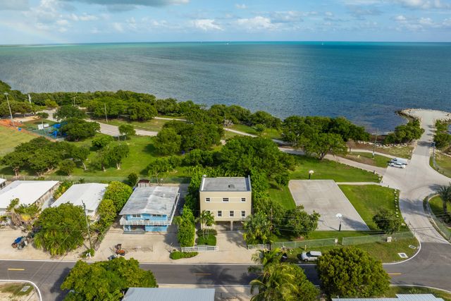 110 Dove Creek Drive, Key Largo, FL 33070