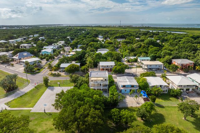 110 Dove Creek Drive, Key Largo, FL 33070