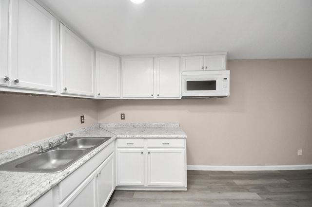 17111 River Road B, Channelview, TX 77530