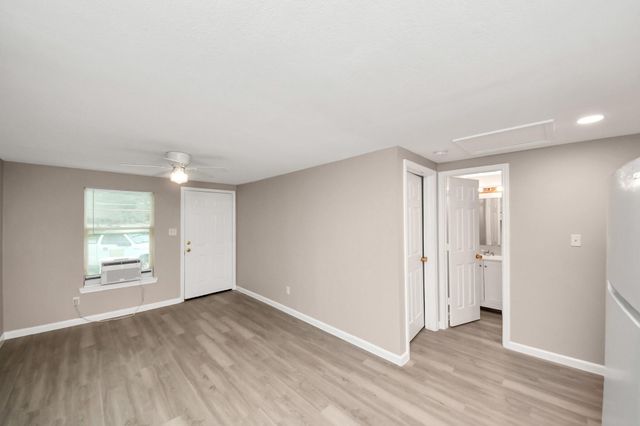17111 River Road B, Channelview, TX 77530