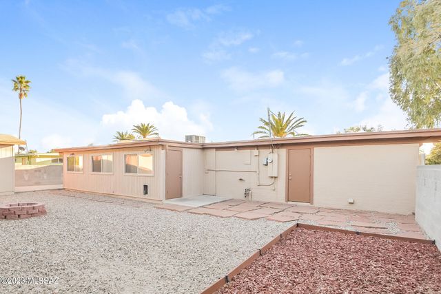 5913 E Lester Drive, Tucson, AZ 85712