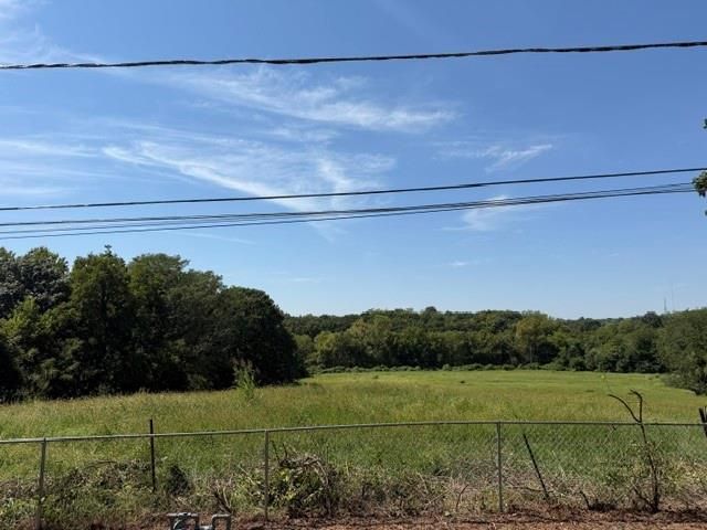 28 N 80th Place, Kansas City, KS 66111