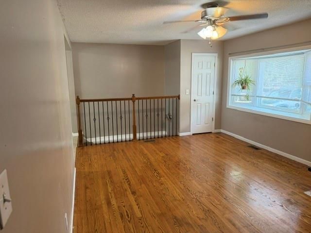 28 N 80th Place, Kansas City, KS 66111