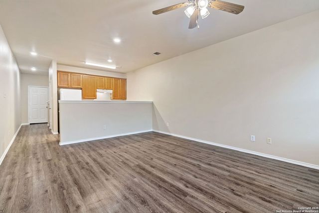10807 Mathom Lndg Apt 3, Universal City, TX 78148