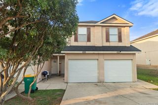 10807 Mathom Lndg Apt 3, Universal City, TX 78148
