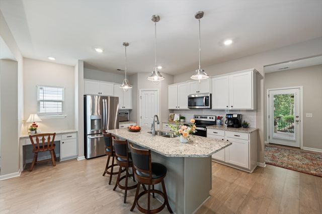 6687 Hanworth Trce, Smyrna, TN 37167