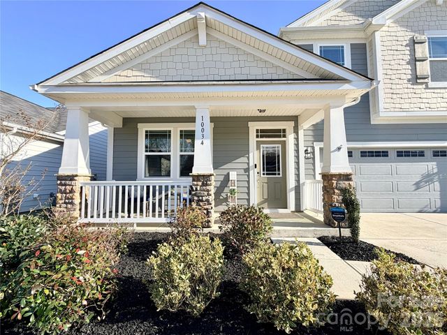 10034 Sweetbriar Rose Court, Huntersville, NC 28078