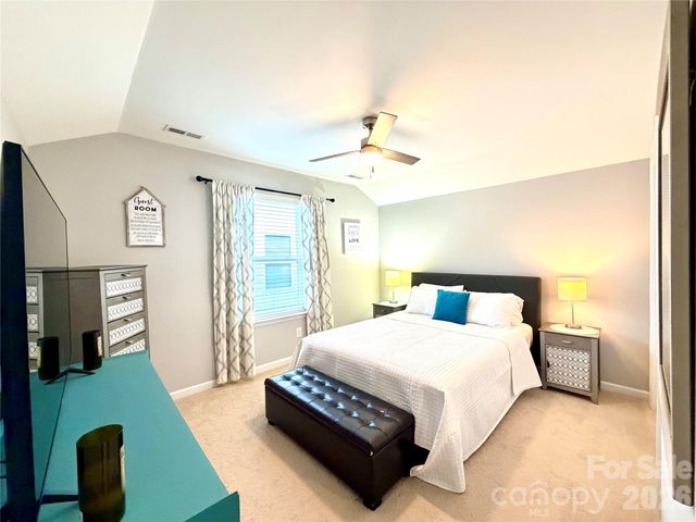 10034 Sweetbriar Rose Court, Huntersville, NC 28078