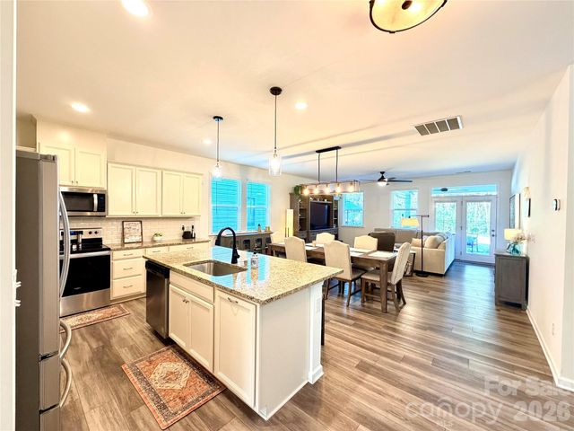 10034 Sweetbriar Rose Court, Huntersville, NC 28078