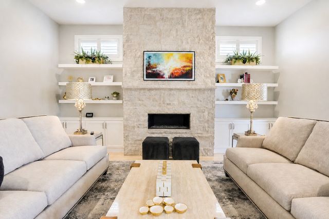5876 N Meadows Ridge Road, Owasso, OK 74055