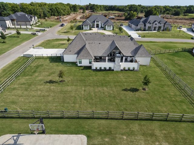 5876 N Meadows Ridge Road, Owasso, OK 74055