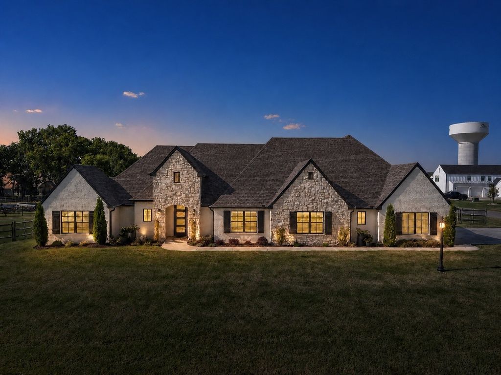 5876 N Meadows Ridge Road, Owasso, OK 74055