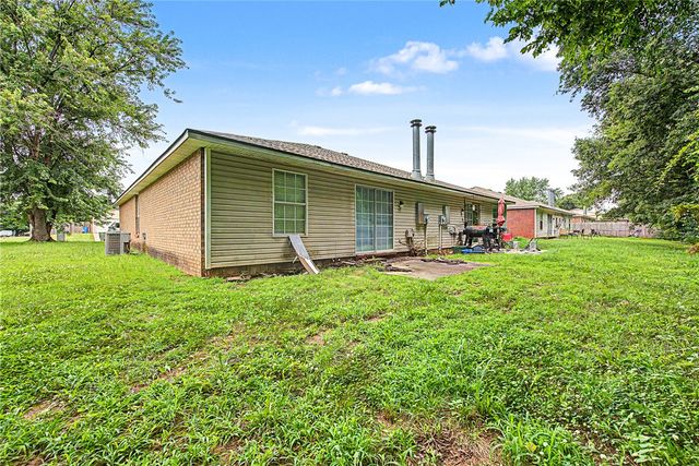 1628 N Boxley Avenue, Fayetteville, AR 72704