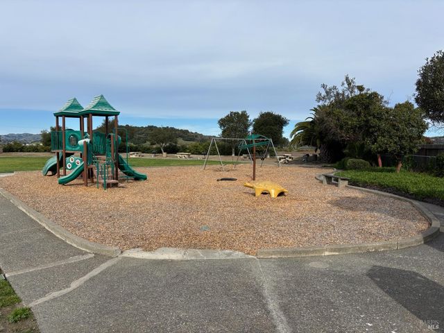 133 Montego Key, Novato, CA 94949