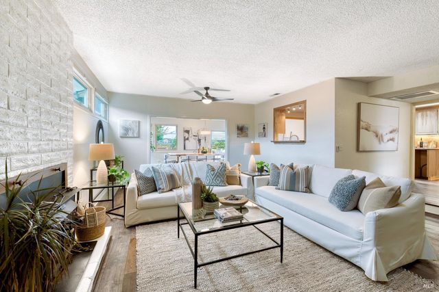 133 Montego Key, Novato, CA 94949