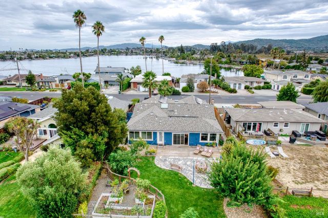 133 Montego Key, Novato, CA 94949