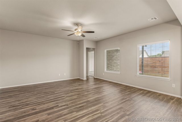 3872 E 144th Street S, Bixby, OK 74008