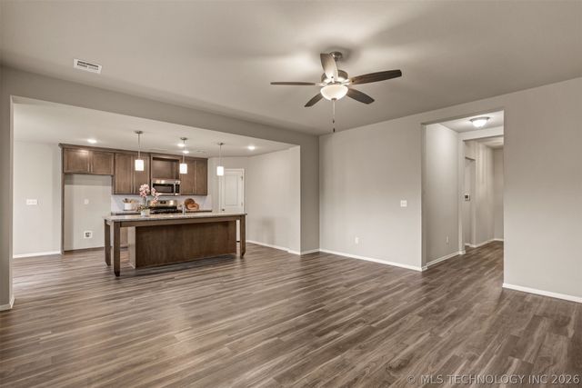 3872 E 144th Street S, Bixby, OK 74008