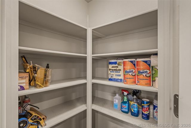 3872 E 144th Street S, Bixby, OK 74008