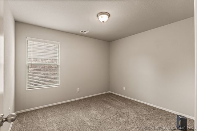3872 E 144th Street S, Bixby, OK 74008