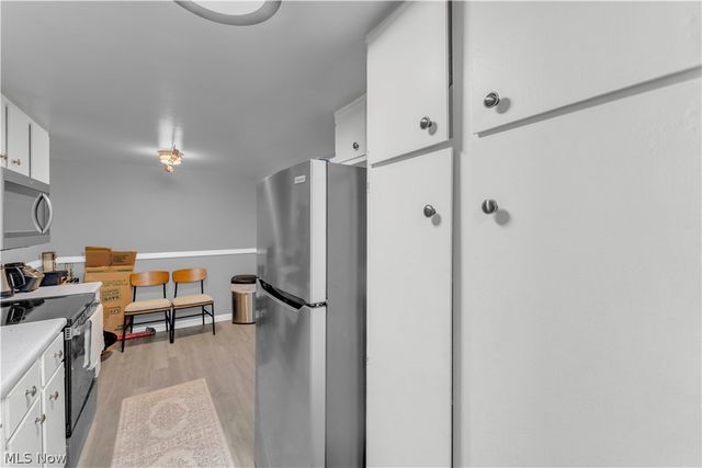 4849 Grace Road 125, North Olmsted, OH 44070