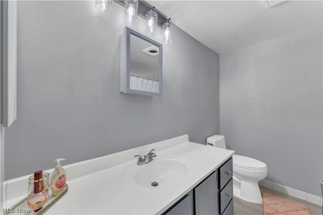 4849 Grace Road 125, North Olmsted, OH 44070
