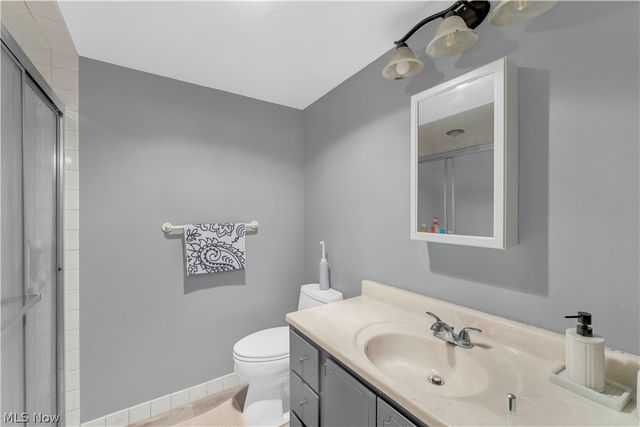 4849 Grace Road 125, North Olmsted, OH 44070