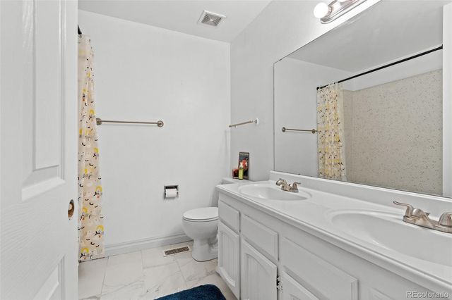 17797 E Belleview Place, Centennial, CO 80015