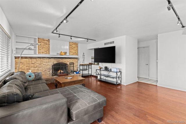 17797 E Belleview Place, Centennial, CO 80015