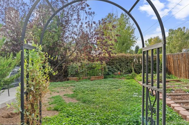 17797 E Belleview Place, Centennial, CO 80015