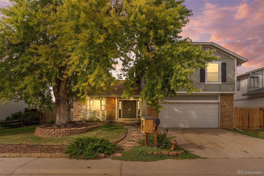 17797 E Belleview Place, Centennial, CO 80015