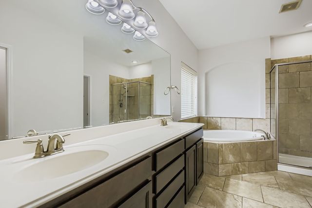 201 Pleasant Hill Lane, Fate, TX 75189