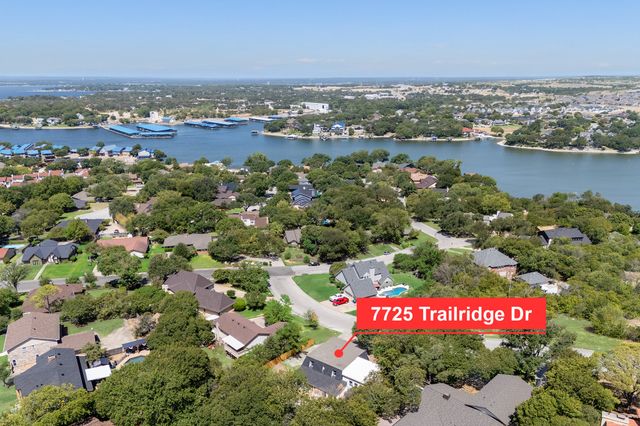 7725 Trailridge Drive, Fort Worth, TX 76179