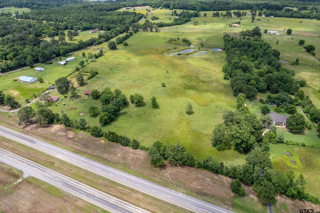 7037 E U.S. Hwy 80, Hawkins, TX 75765