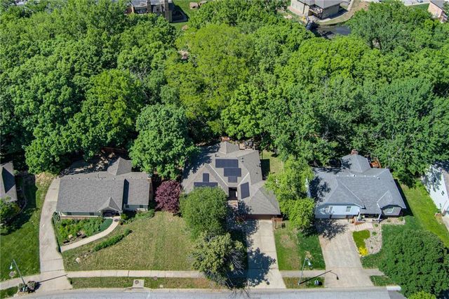 600 NW 66th Street, Kansas City, MO 64118