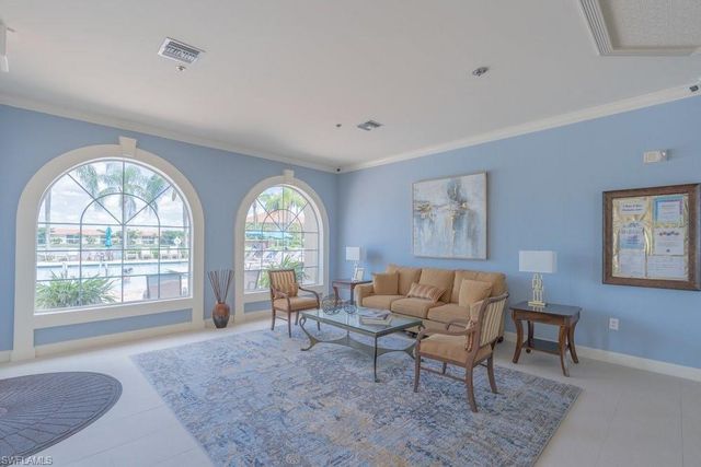 6544 Huntington Lakes CIR 204, Naples, FL 34119