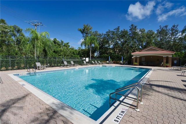 6544 Huntington Lakes CIR 204, Naples, FL 34119