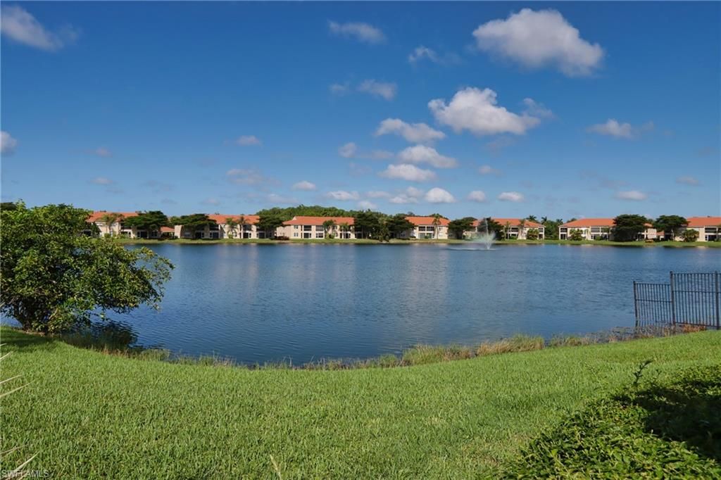 6544 Huntington Lakes CIR 204, Naples, FL 34119