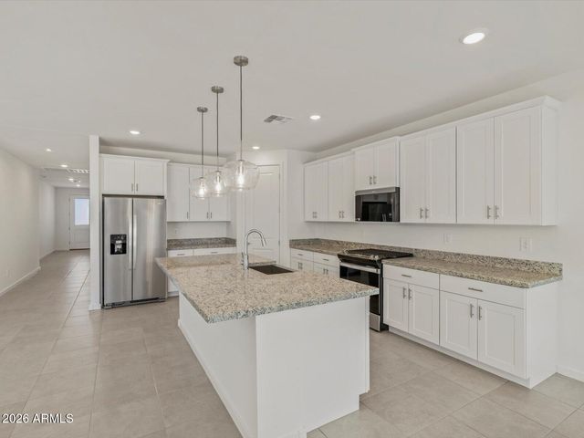 22649 W PONTIAC Drive, Surprise, AZ 85387