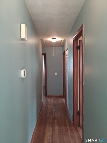 38 Elaine Drive, Ansonia, CT 06401