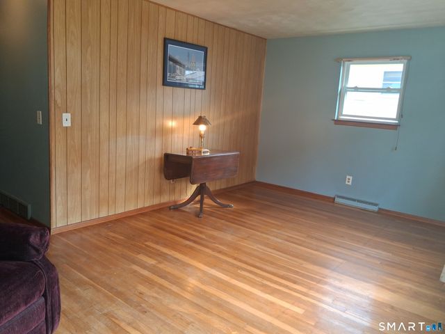 38 Elaine Drive, Ansonia, CT 06401