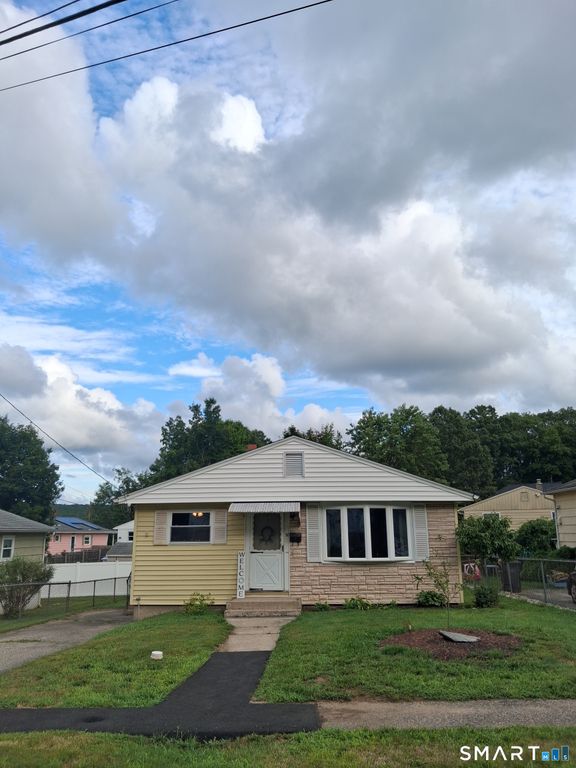 38 Elaine Drive, Ansonia, CT 06401